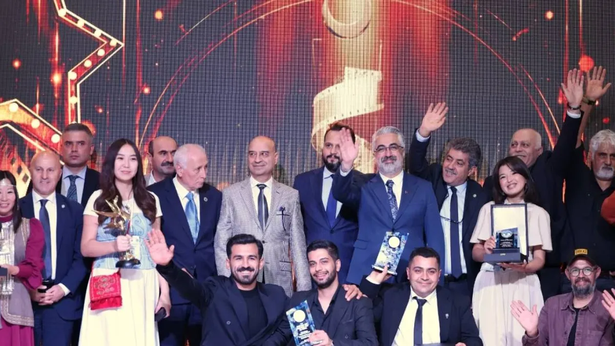 Keçiören'de Türk Dünyası belgesel ödülleri sahiplerini buldu