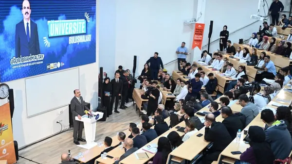 Konya'da üniversite öğrencilerine yönelik eğitim desteği programı.