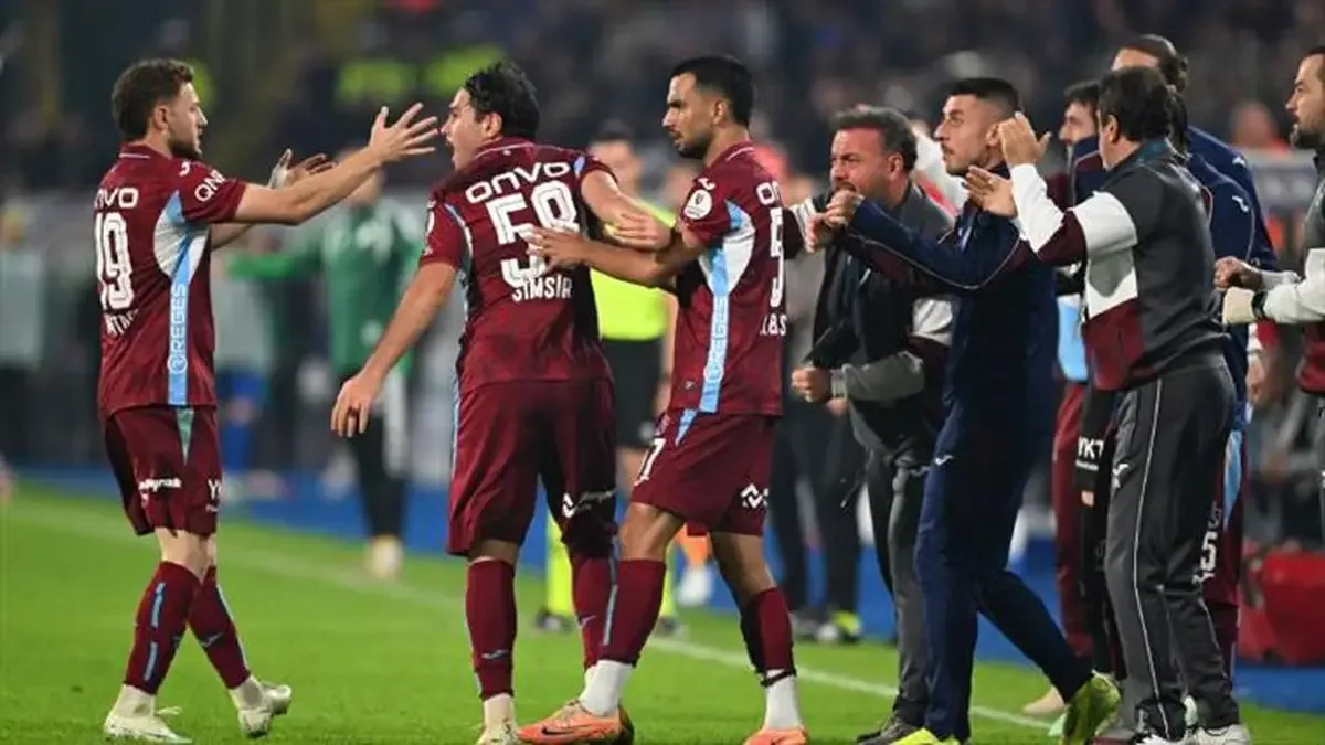 Karadeniz derbisini 4-3'lük galibiyetle Trabzonspor kazandı. 