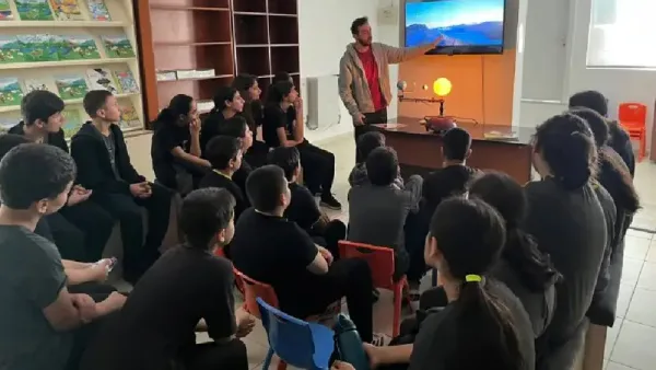 Antalyalı öğrenciler teleskoplarla gökyüzünü keşfetti - Detay Görsel 1