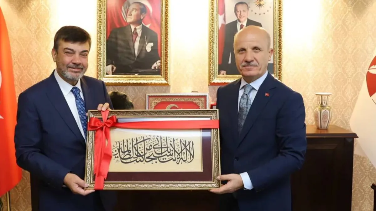 YÖK Başkanı İzmir Kâtip Çelebi Üniversitesi'nde önemli temaslarda bulundu