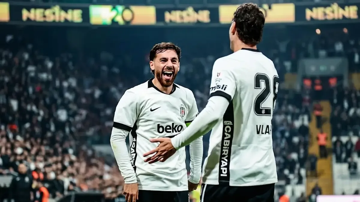 Beşiktaş 2-1 Kocaelispor (Maç Sonucu) Kartal evinde hata yapmadı!
