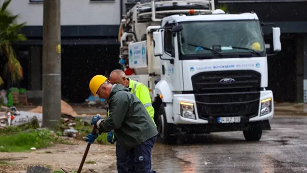 Sakarya'da aşırı yağışlara karşı SASKİ'nin hazırlıkları sürüyor.