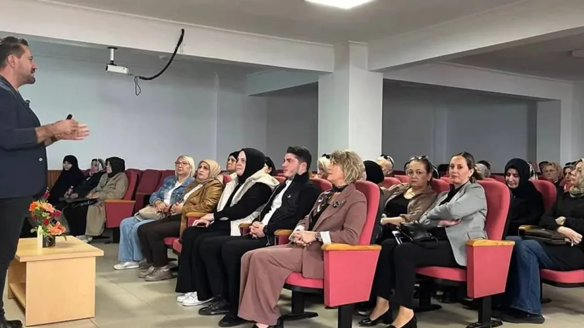 Mudanya'da bağımlılıkla mücadele için farkındalık semineri