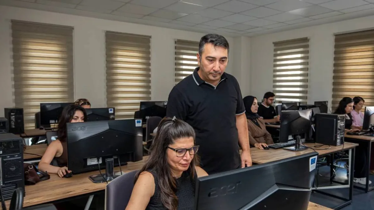 Dijital dünyada bir adım önde olmak için bilgisayar kursları