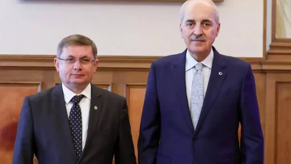 TBMM Başkanı Numan Kurtulmuş ve Moldova Meclis Başkanı Igor Grosu Roma'da bir arada
