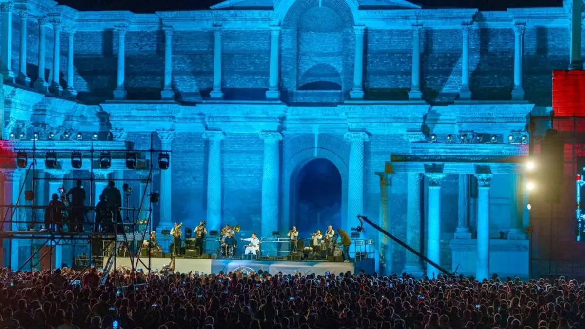 Sardes'te büyüleyici bir gece: Goran Bregović sahnede