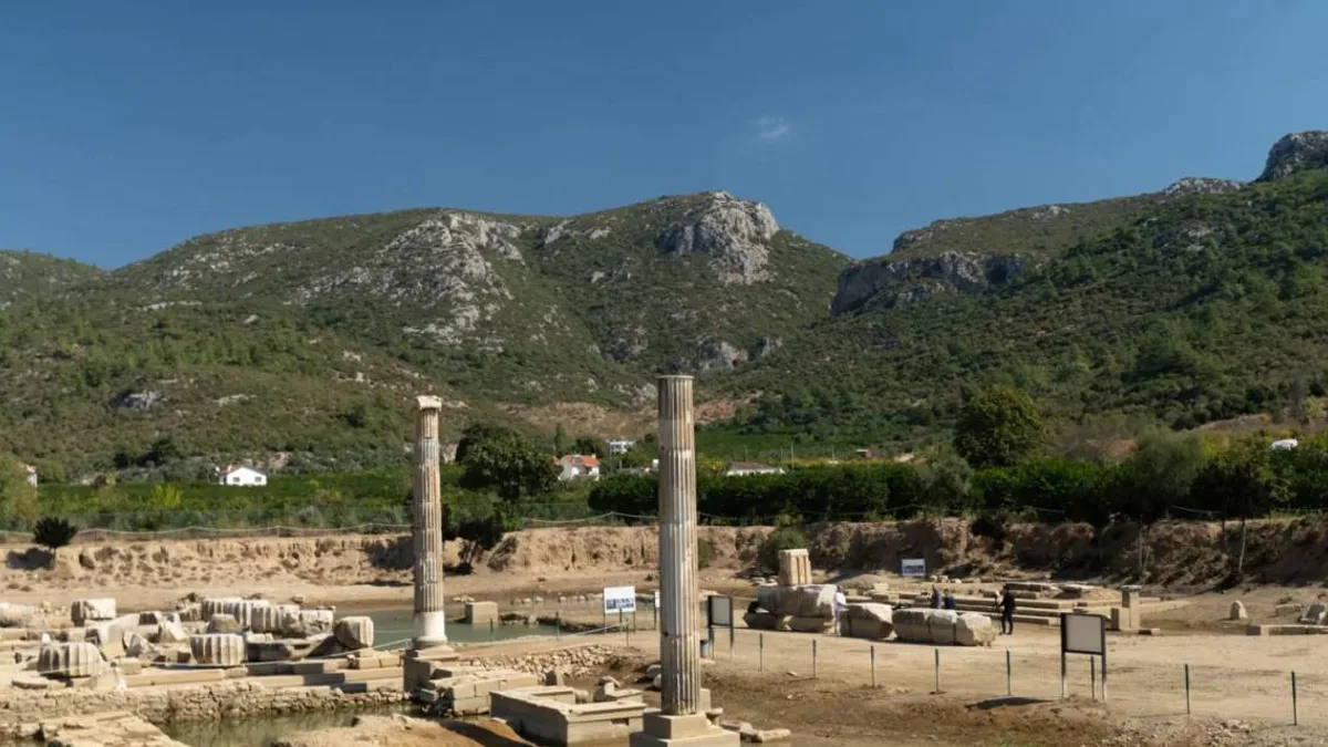 Klaros'ta 3 bin 300 yıllık kehanet yolculuğu