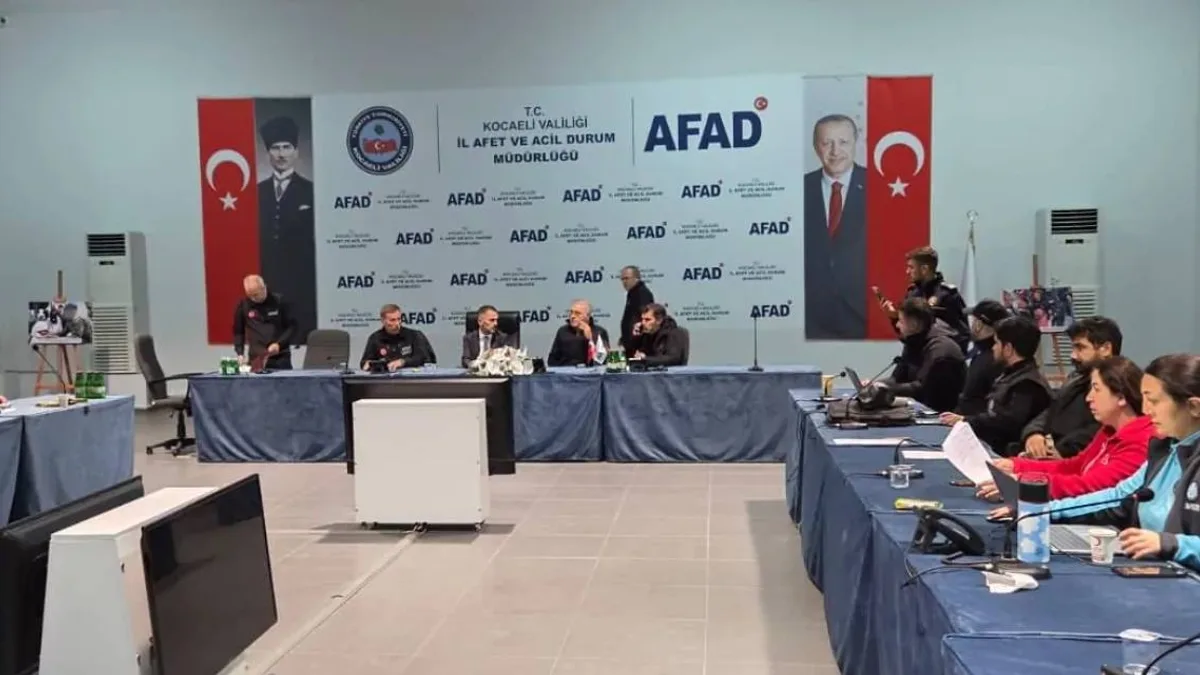 Kocaeli'de sağanak sonrası sel ve su baskınları
