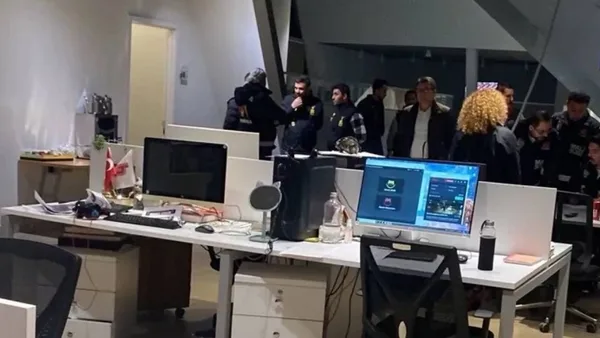 Halk TV merkez binasında polis araması ve kayyum ataması.
