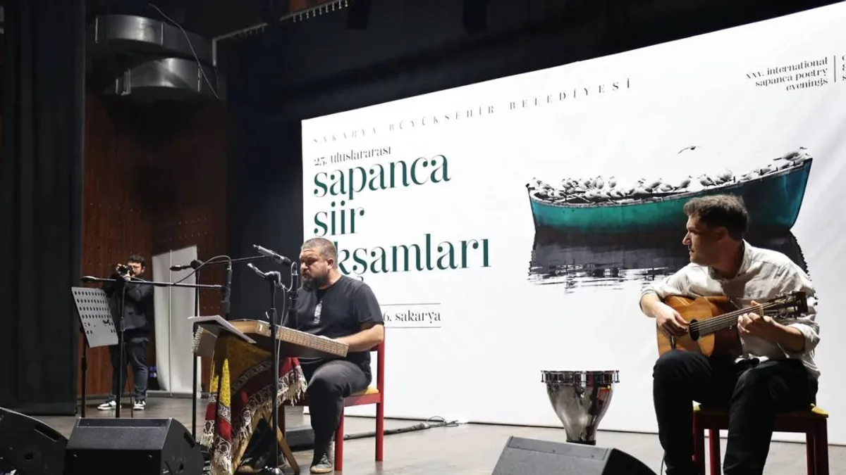 Şiir dolu geceler: 25. uluslararası sapanca etkinliği başladı