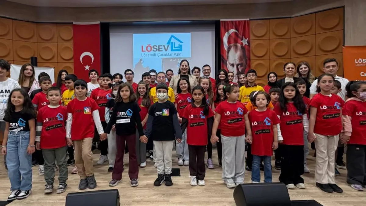 Yeni eğitim dönemi LÖSEV Canım Kardeşim Ders Evi'nde başladı
