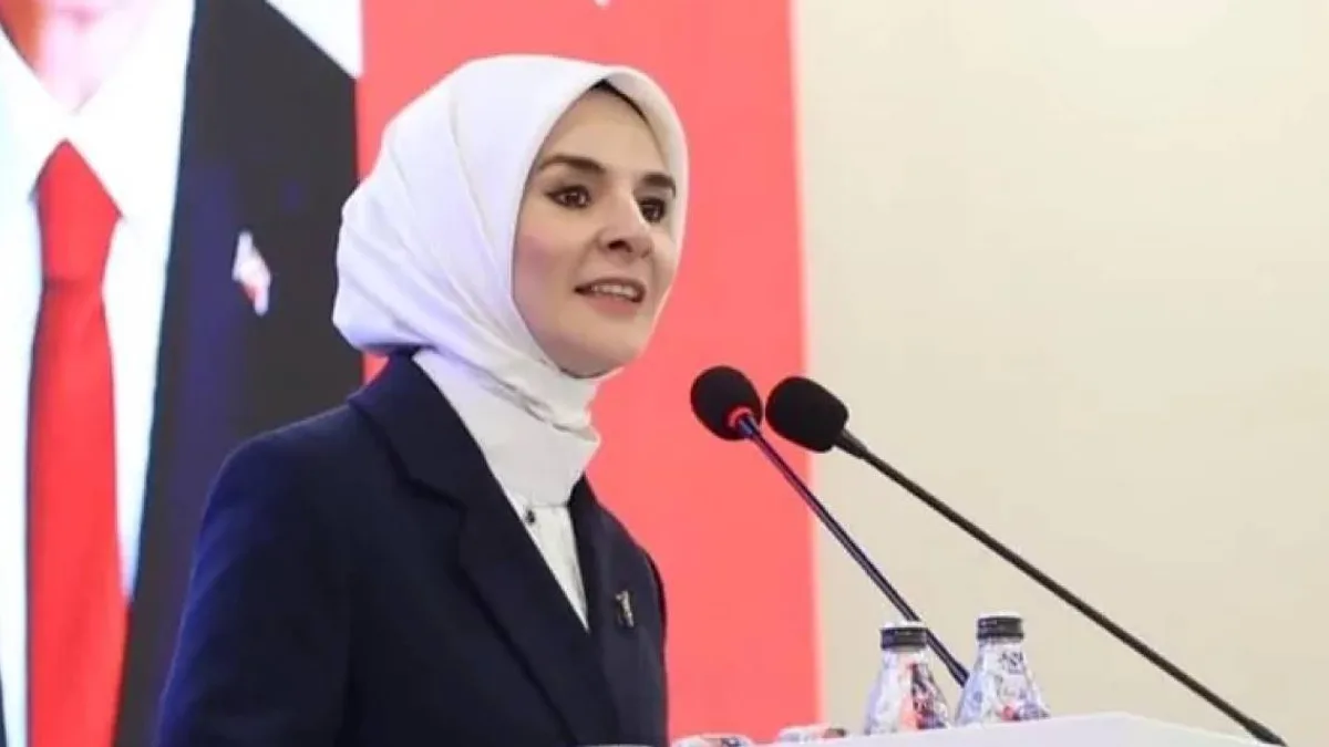 Bakan Göktaş, Hatay'daki sosyal hizmet yatırımlarını açıkladı.