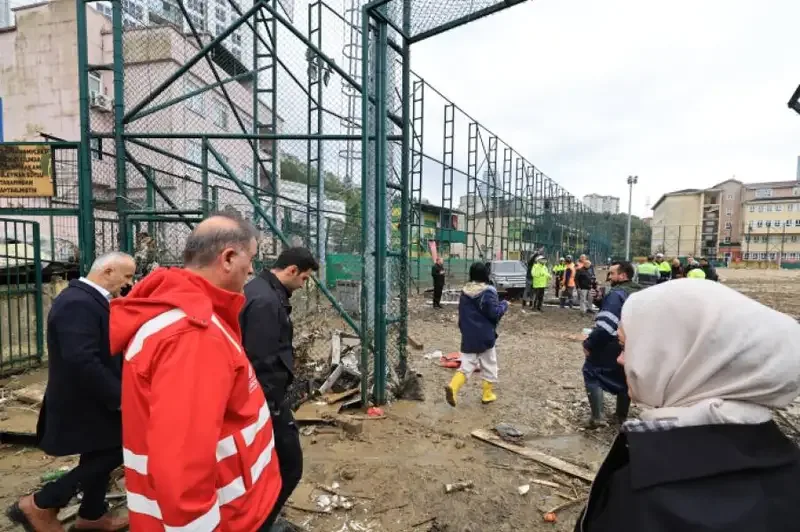 İstanbul'da 3,5 milyon ton çamur kaldırıldı - Detay Görsel 2