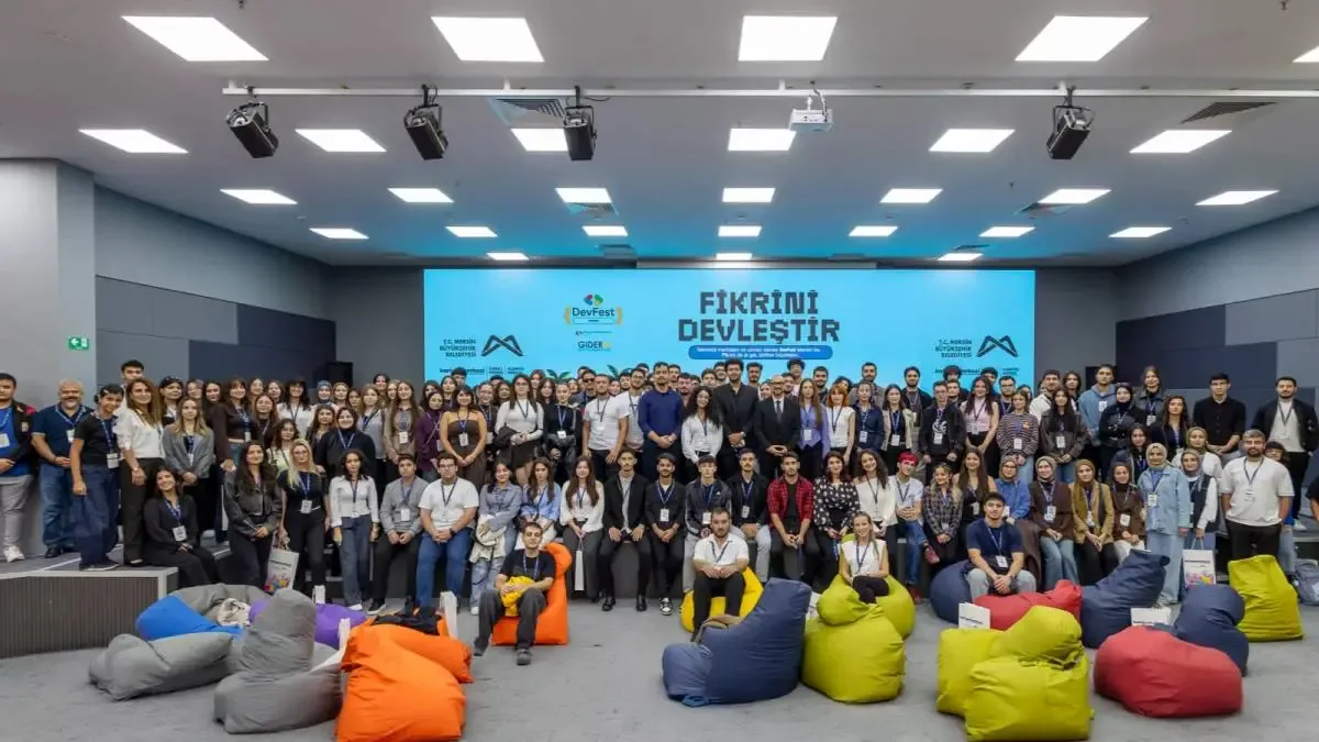 DevFest Mersin 2026 etkinliği, teknoloji meraklılarını bir araya getirdi.