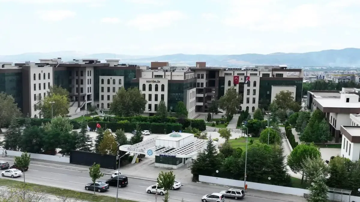 Bursa Teknik Üniversitesi, AgriNanoVET projesi ile nanoteknolojiyi mesleki eğitime entegre ediyor.