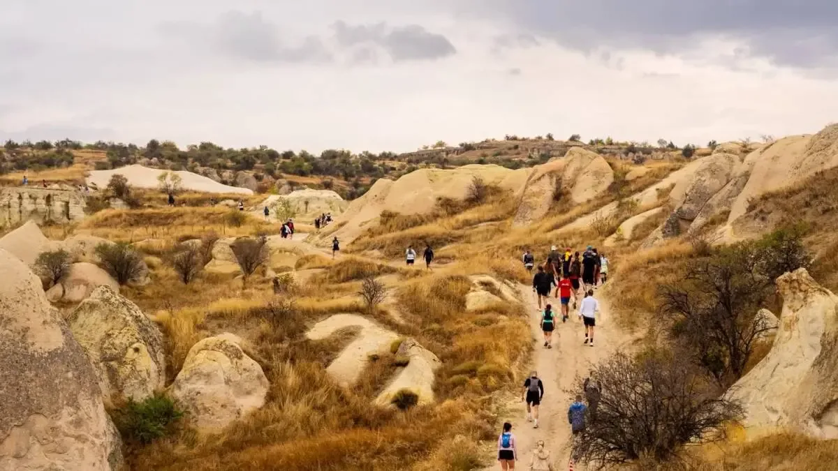 Salomon Cappadocia Ultra Trail etkinliği katılımcılarıyla başladı.