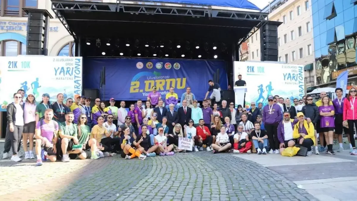 Ordu Yarı Maratonu'nda ödül töreni gerçekleştirildi.