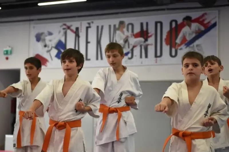Yıldırım Belediyesi'nden 4 mevsim spor hizmeti - Detay Görsel 1