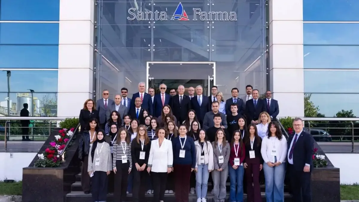 Türkiye'nin ilk ilaç üretim teknolojisi eğitimi başladı.