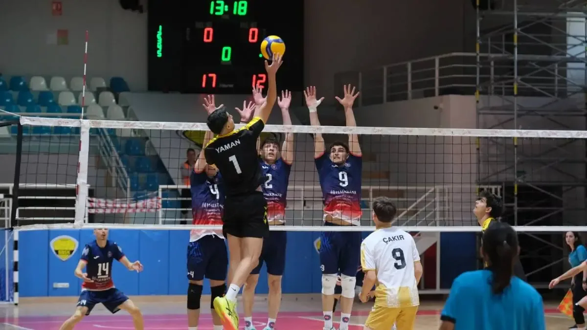 Konya Büyükşehir Belediyespor, Halkbank karşısında galip geldi.