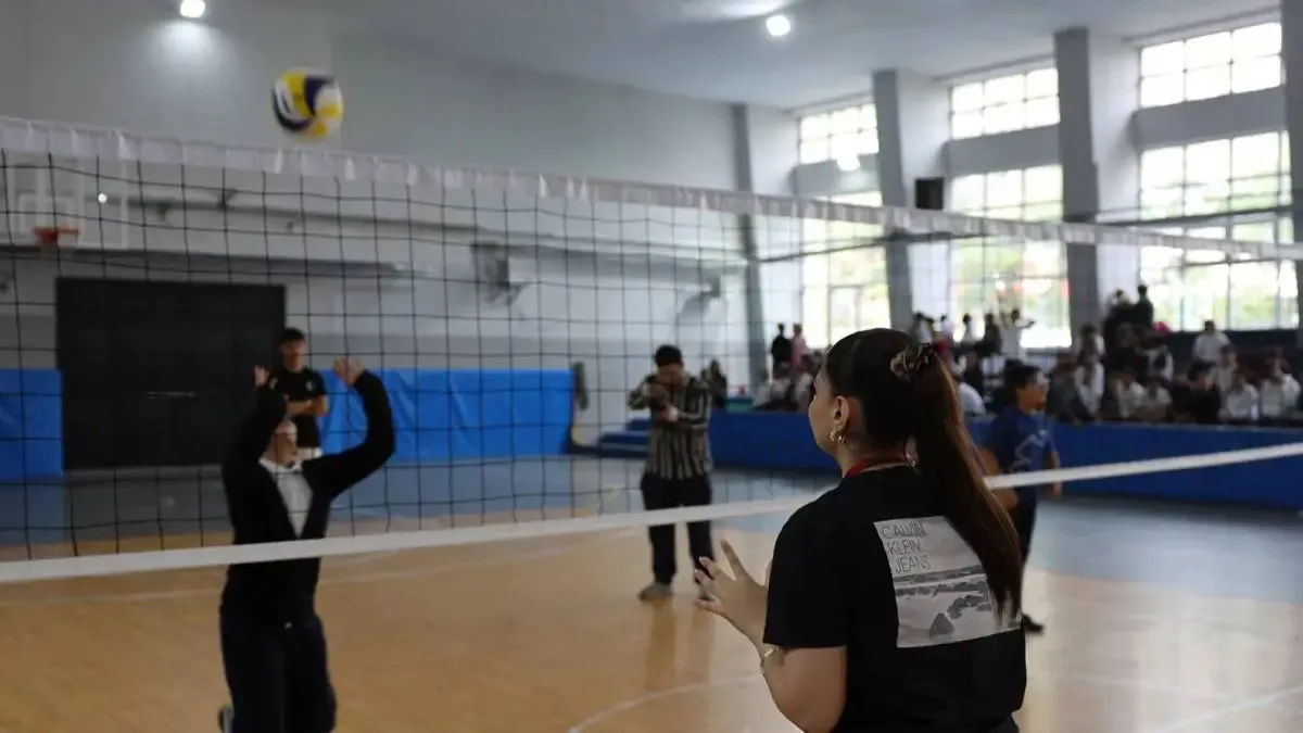 Sakarya'da voleybol yetenek taramaları gerçekleştiriliyor.
