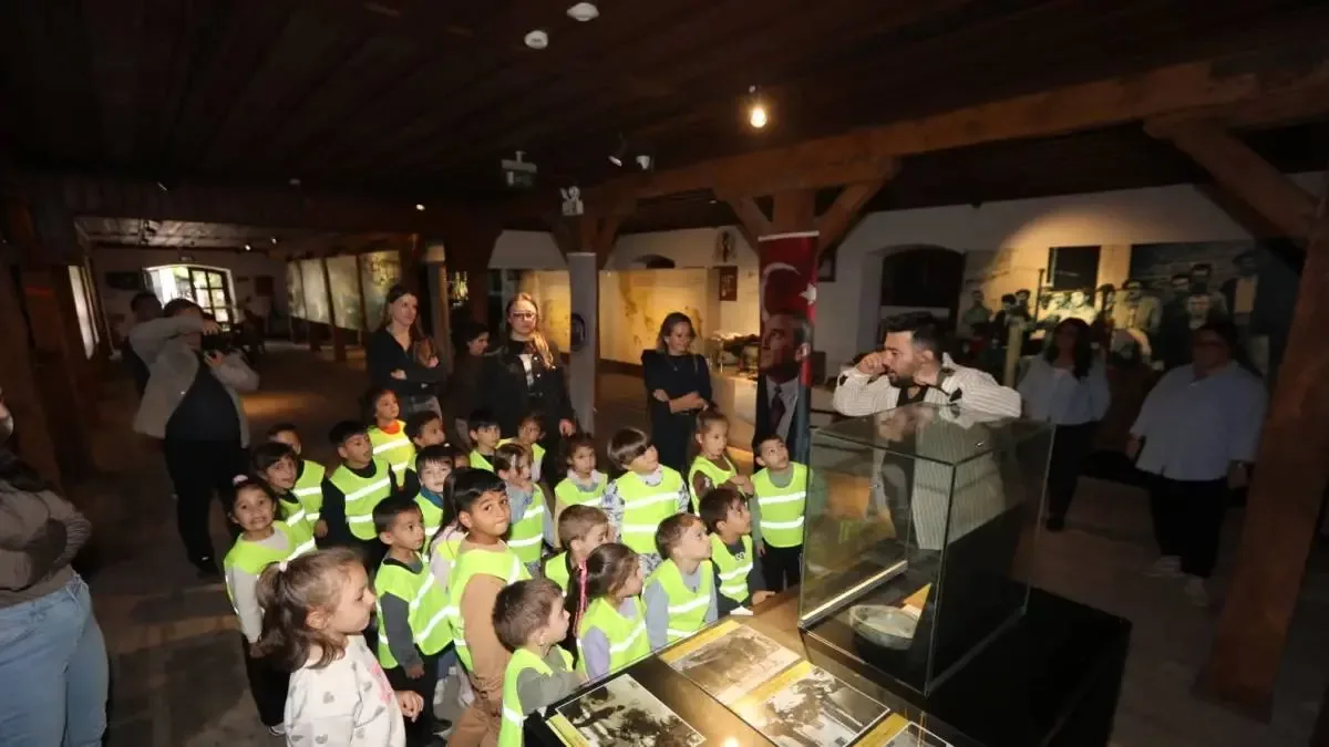 Minikler, Selçuk Efes Kent Belleği'nde tarihi keşifler yaptı.