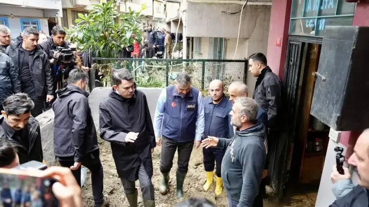 Bakan Kurum'dan Ayazağa'da sel sonrası açıklama - Detay Görsel 1