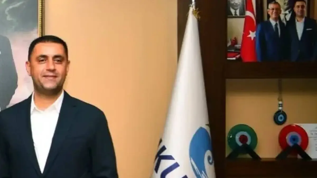 Çukurova Belediye Başkanı Emrah Kozay görevden uzaklaştırıldı