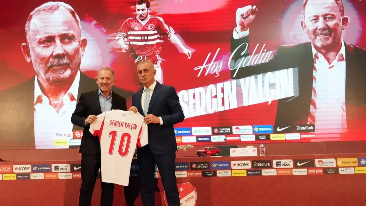 Sergen Yalçın A Milli Takım teknik direktörlüğüne imza attı.