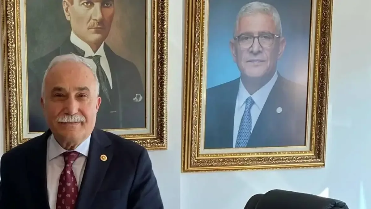 Ahmet Eşref Fakıbaba'nın istifa açıklaması.