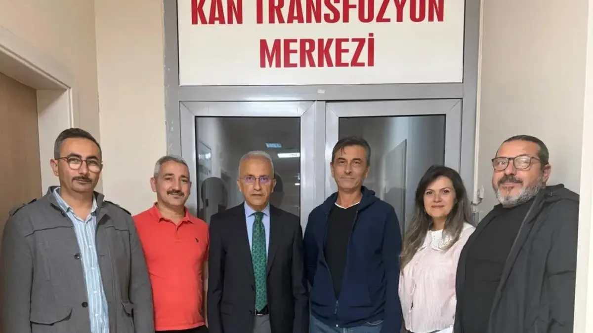 Hürriyetçi Sağlık Sen, sağlık çalışanlarını ziyaret etti.
