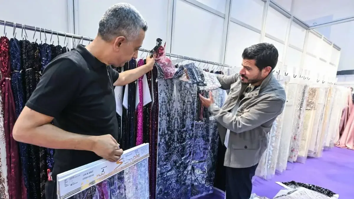 Fashion Prime Fuarı, İzmir'de moda sektörünü bir araya getiriyor.