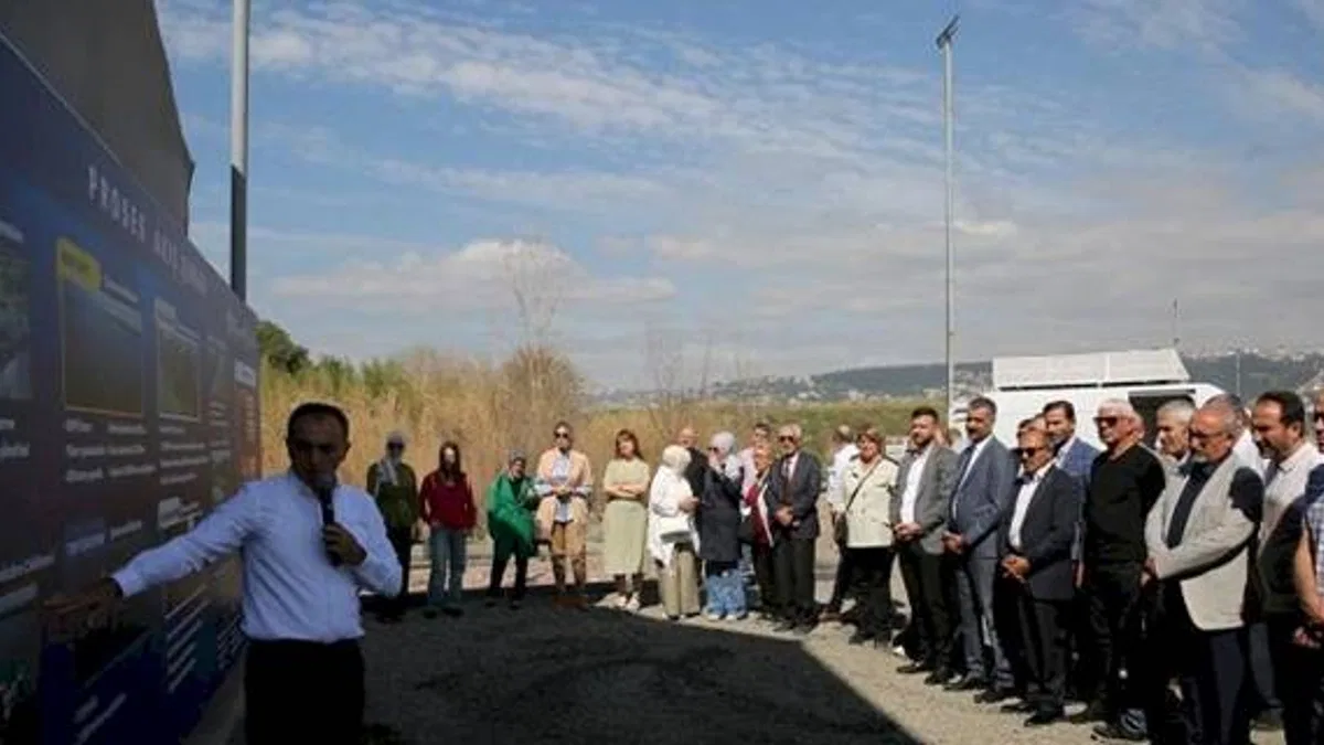 Kocaeli'de dip çamuru temizliği buluşması