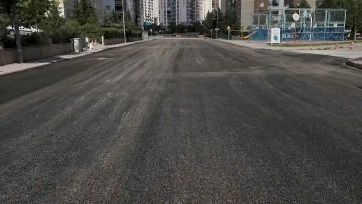Kayseri Melikgazi'den asfalt mesaisi
