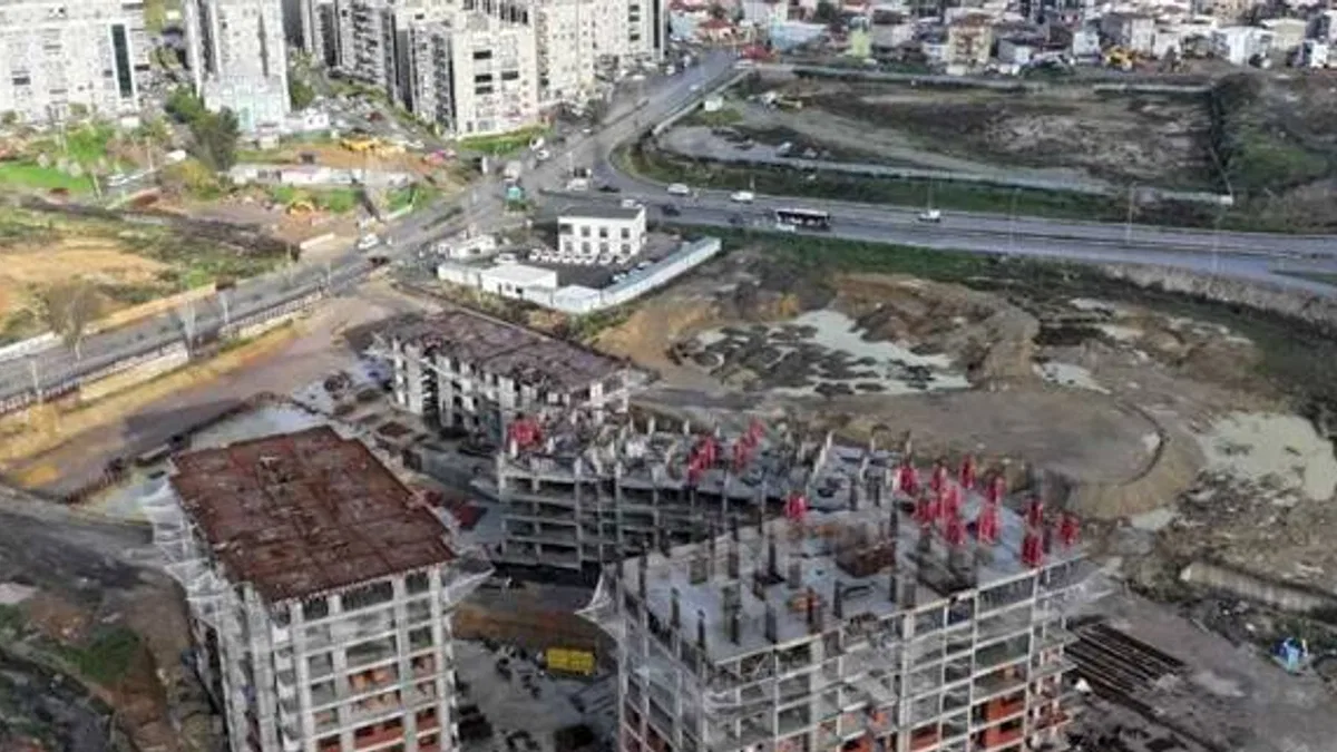 İzmir kentsel dönüşümde gaza bastı