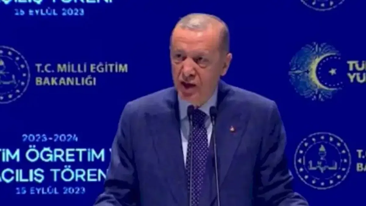 Cumhurbaşkanı Erdoğan'dan ek ders ücreti müjdesi... Erdoğan ilk ders zilini çaldı