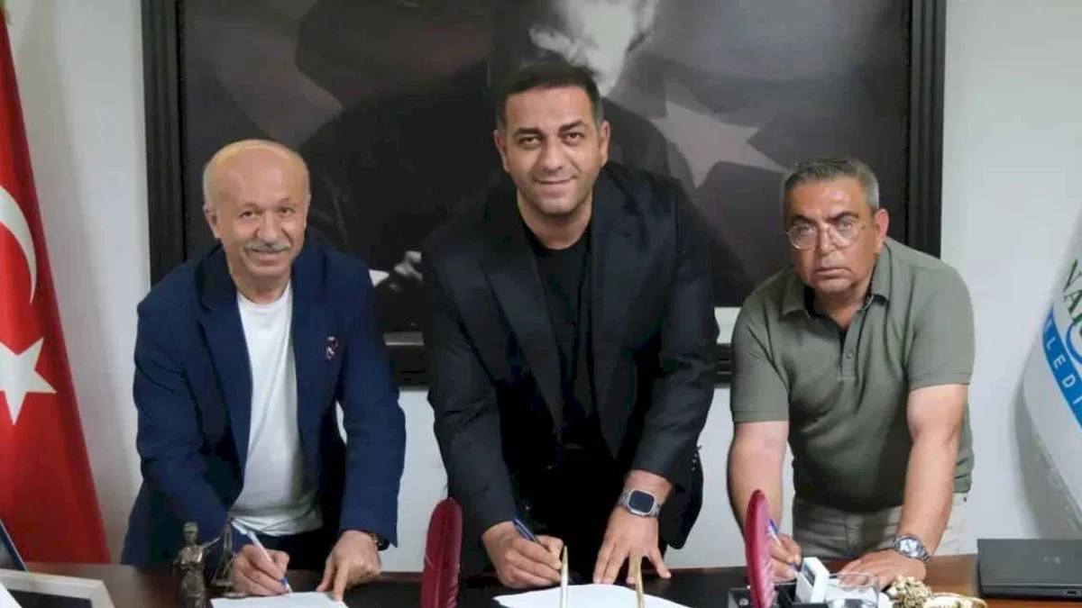 İzmir Narlıdere’de, toplu iş sözleşmesinde imzalar atıldı