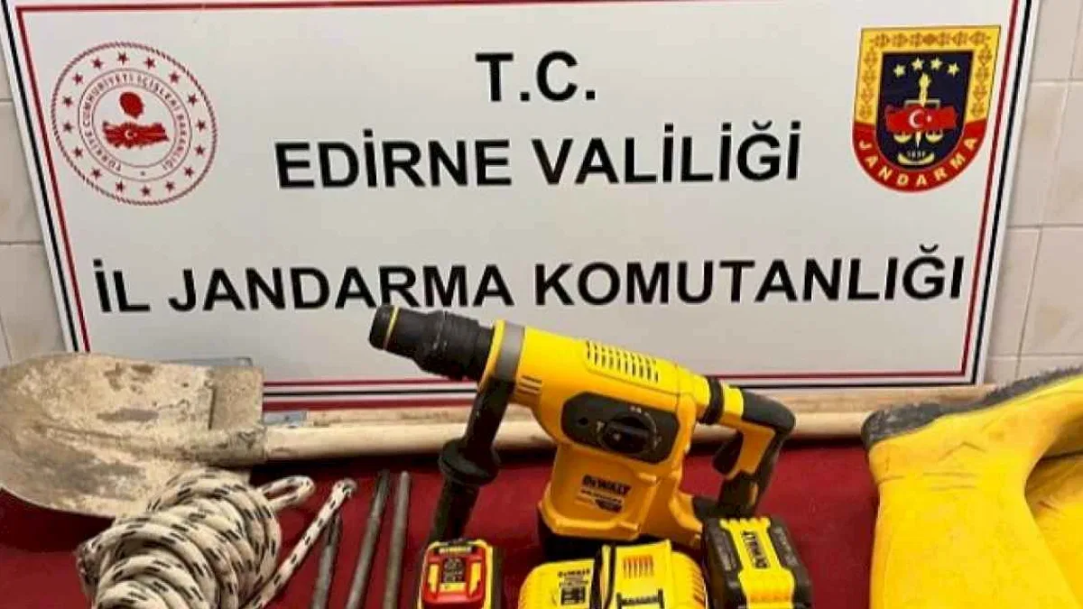 Edirne Enez'de kaçak kazı yapan şahıs yakalandı!