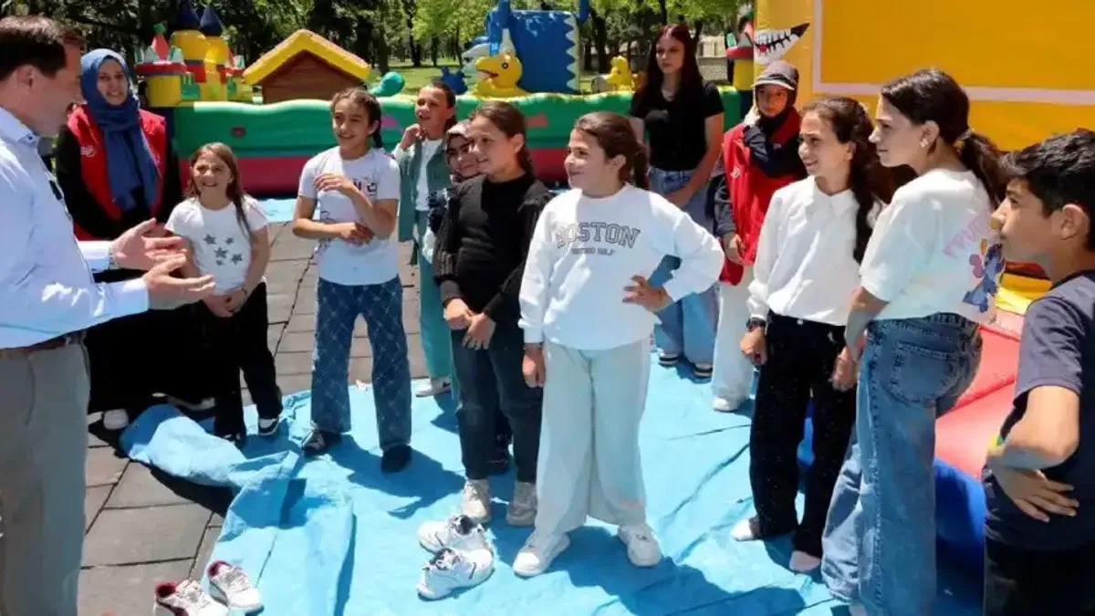Geri dönüşüm öğrencileri piknikte buluştu