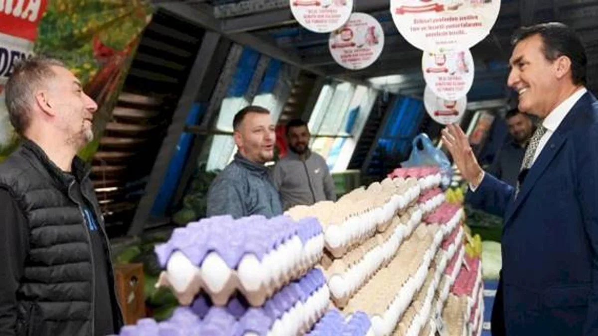 Başkan Dündar, pazarcı esnafını yalnız bırakmıyor