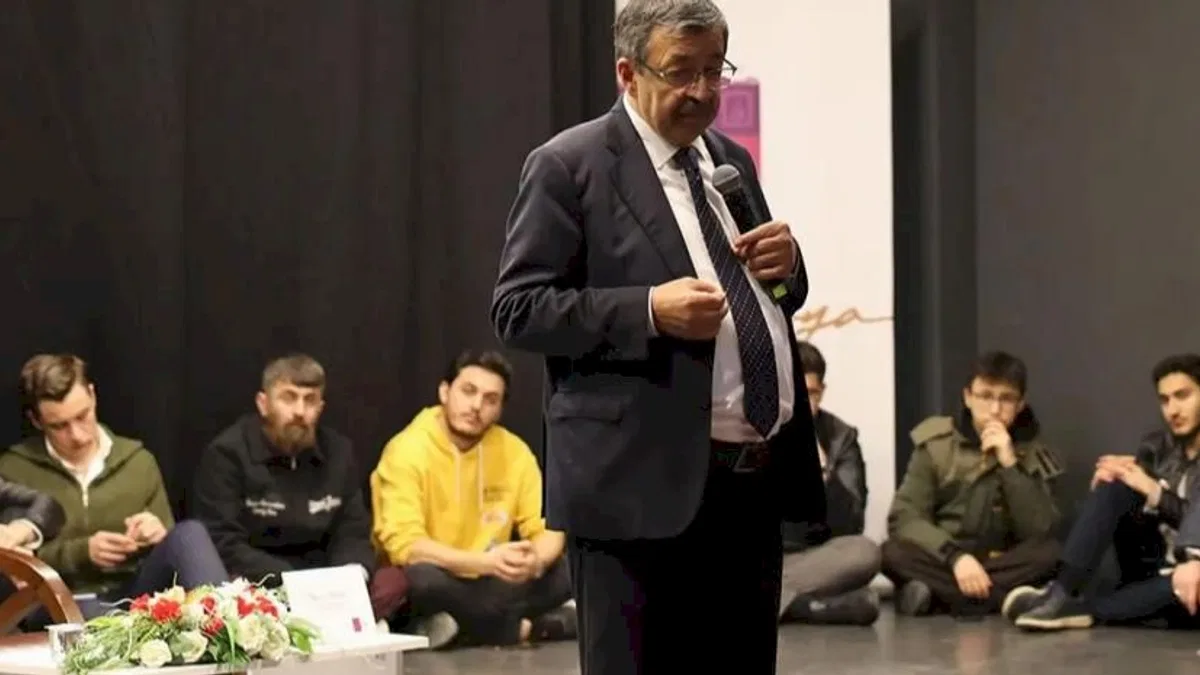 Yazar şair Hayati İnanç Sakarya’da