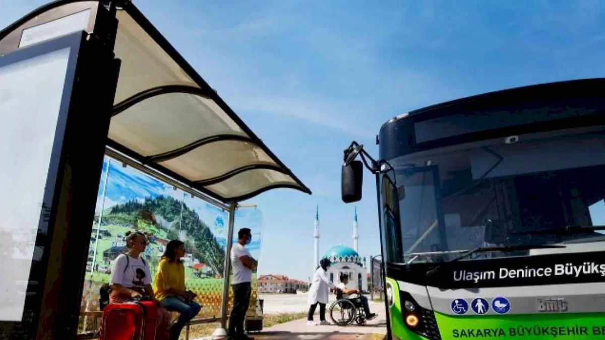 Sakaryalı ücretsiz ve indirimli ulaşımdan çok memnun
