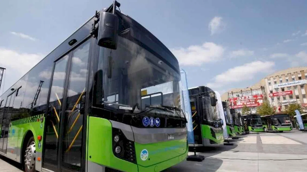 Sakarya'dan öğrencilere ücretsiz seyahat ve indirim kararı