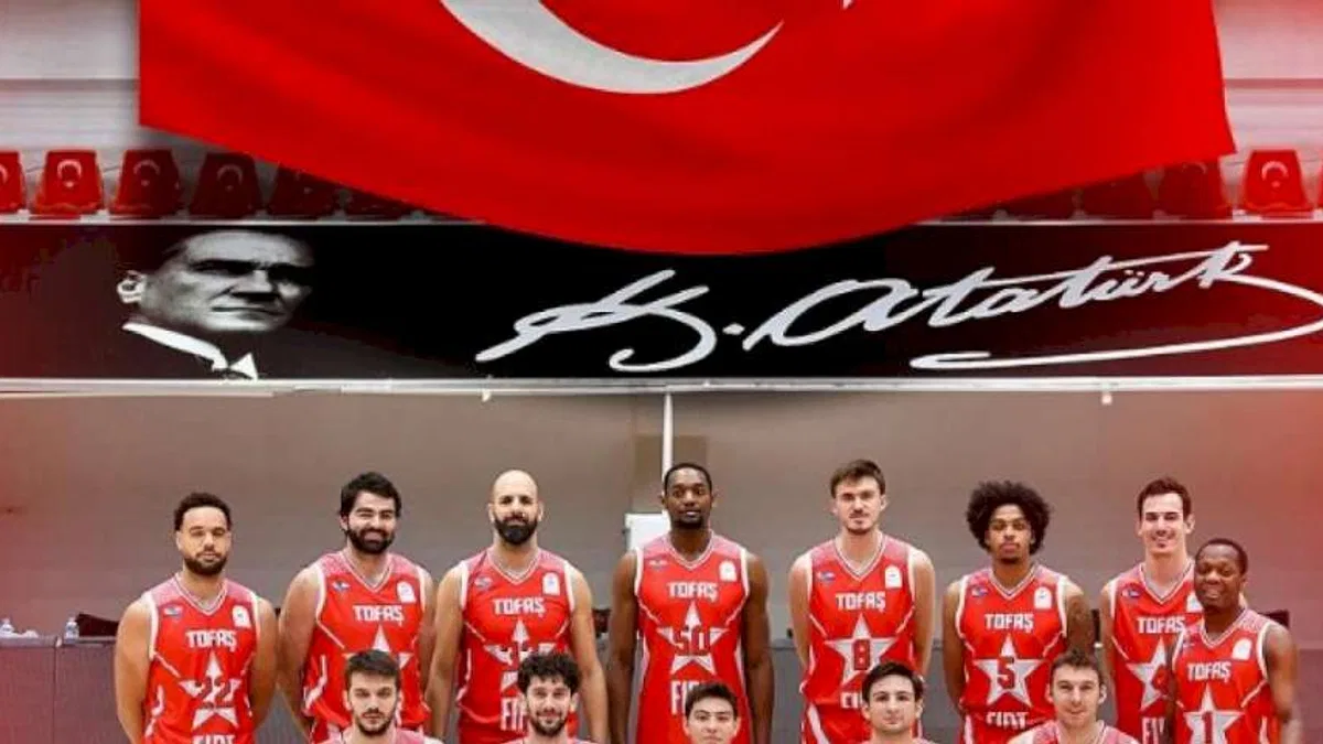 TOFAŞ'tan 100. yıla özel forma