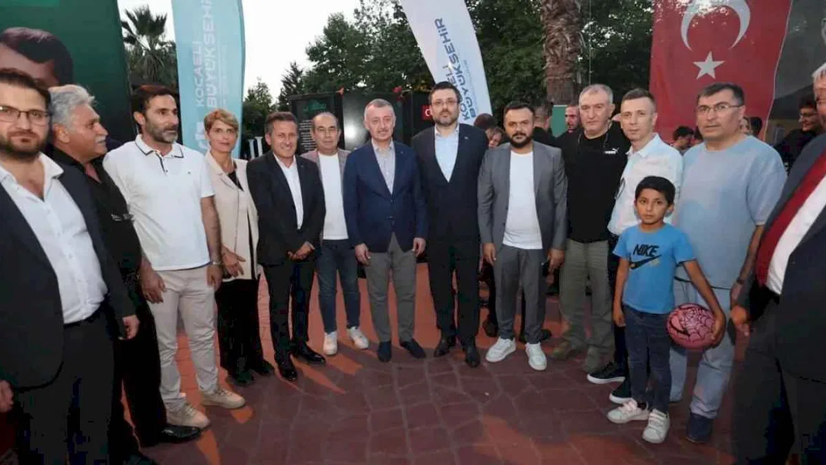 Dr. Sadık Ahmet Kocaeli'de dualarla anıldı