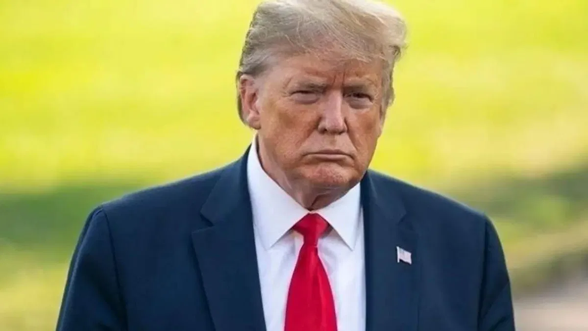 FBI baskından 2 ay önce de Trump'ın evinden celp ile belgeler almış