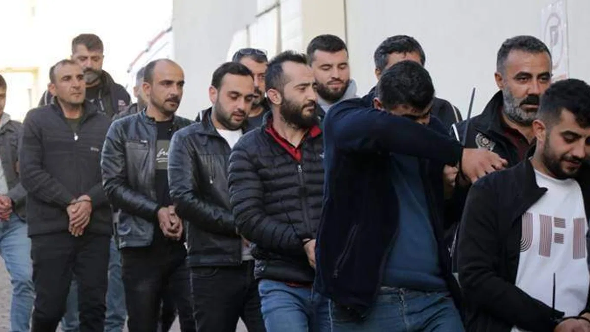 Kayseri merkezli kaçakçılık operasyonunda gözaltına alınan 9 şüpheli adliyede