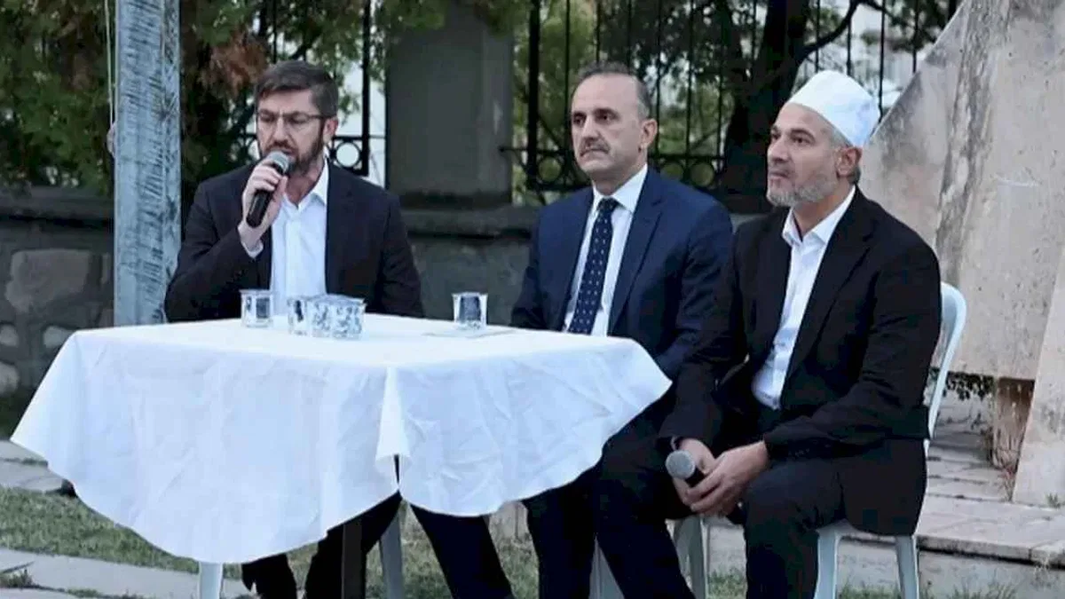 Kütahya Belediyesi'nden gazi ve şehitlere anma