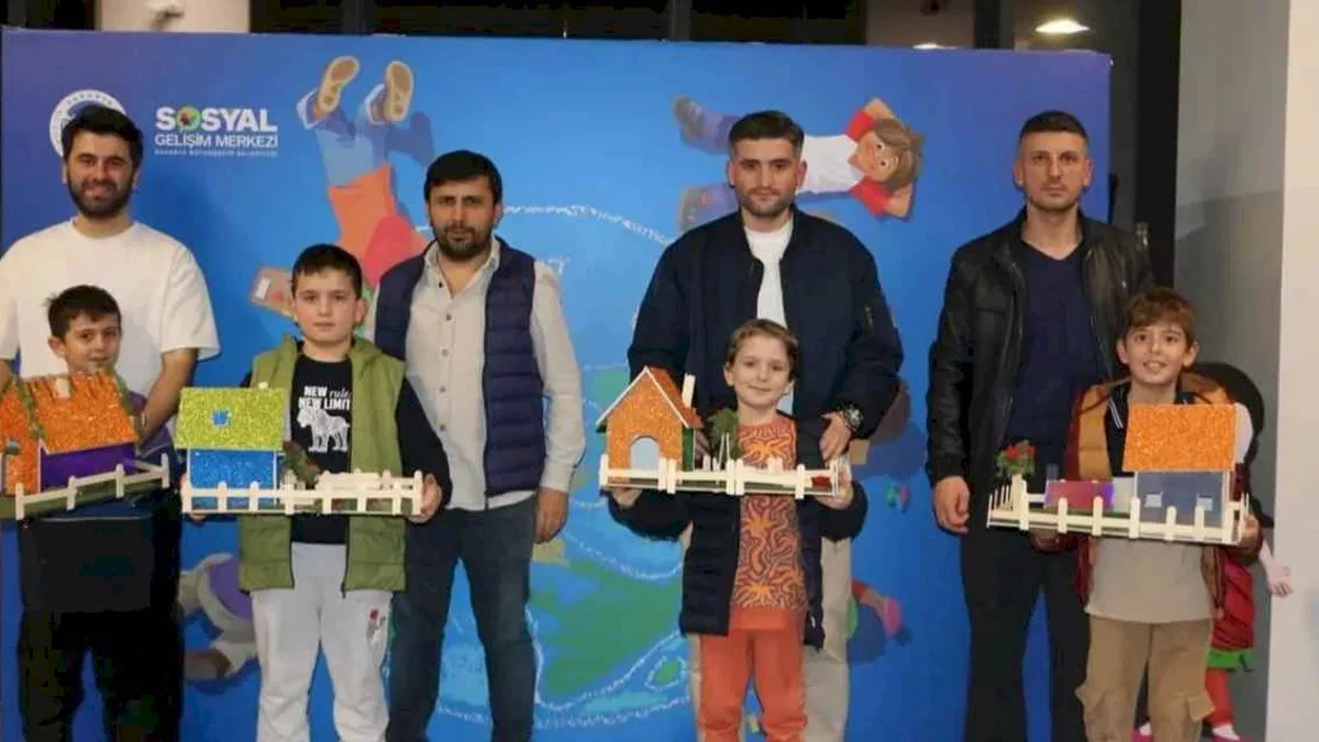 Sakarya'da babalar ve çocuklar atölyelerde buluştu
